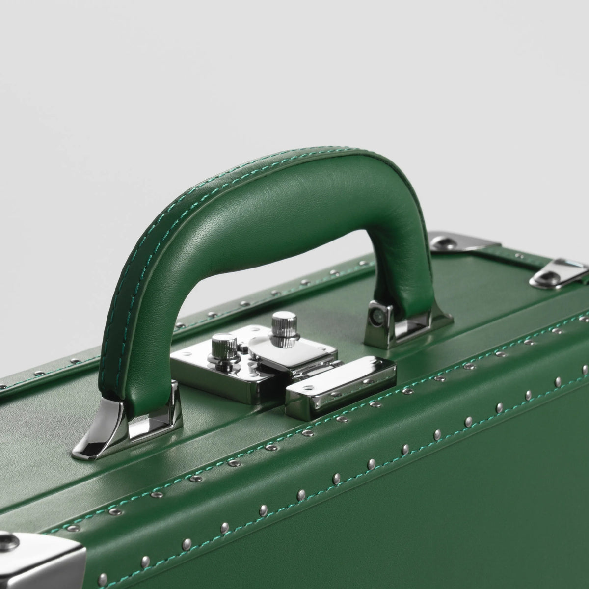 DIFFRNT® Watch Briefcase
