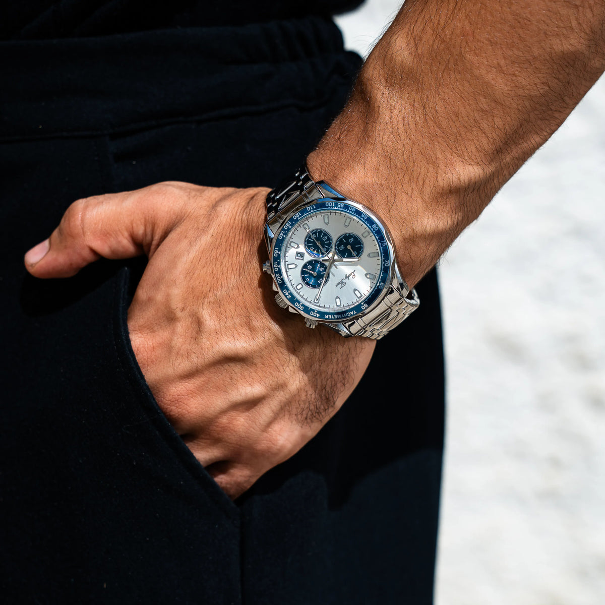 DIFFRNT® Chronometer