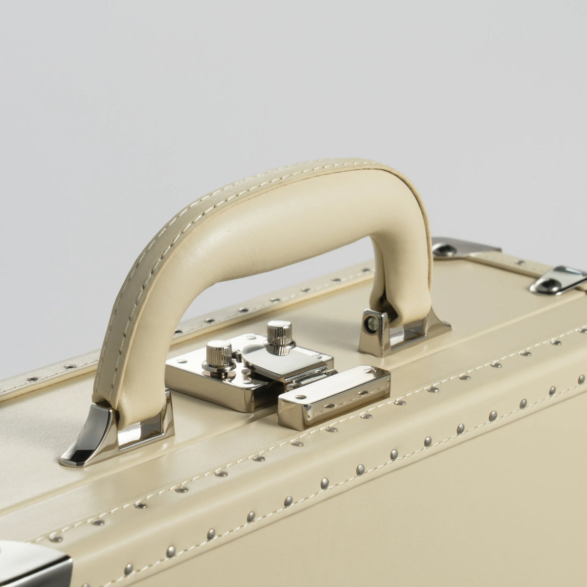 DIFFRNT® Watch Briefcase